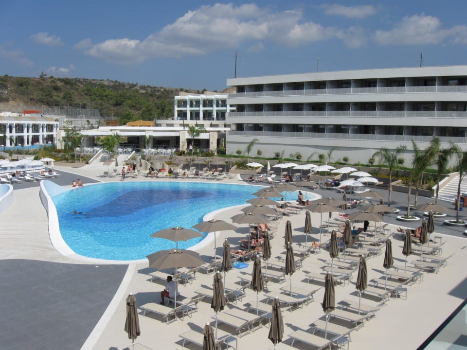 Am Pool -  September 2012 Princess Andriana Resort & Spa