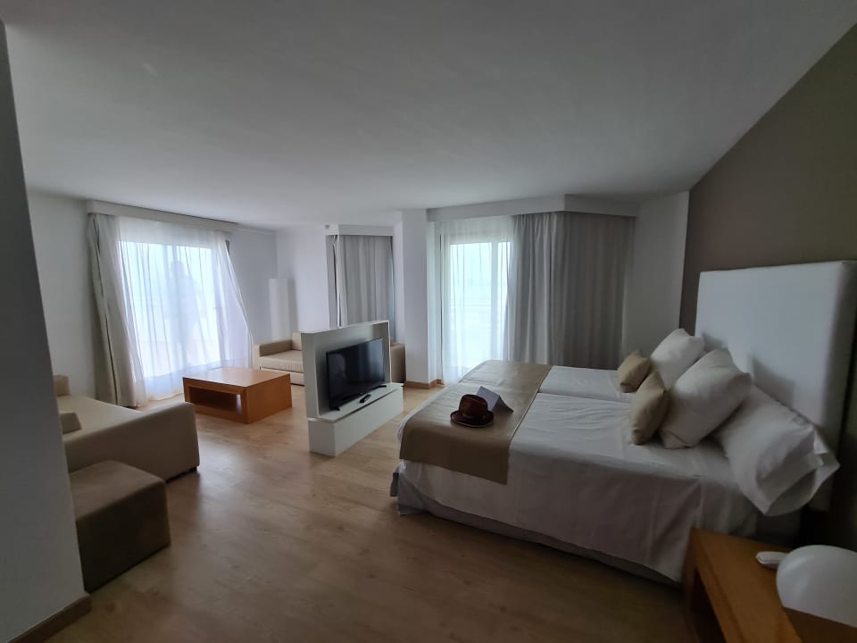 Zimmer Playa Esperanza Resort