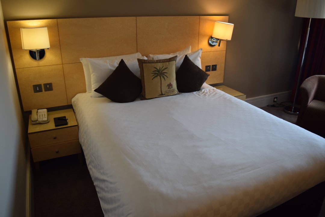 Bett The Tower - A Guoman Hotel