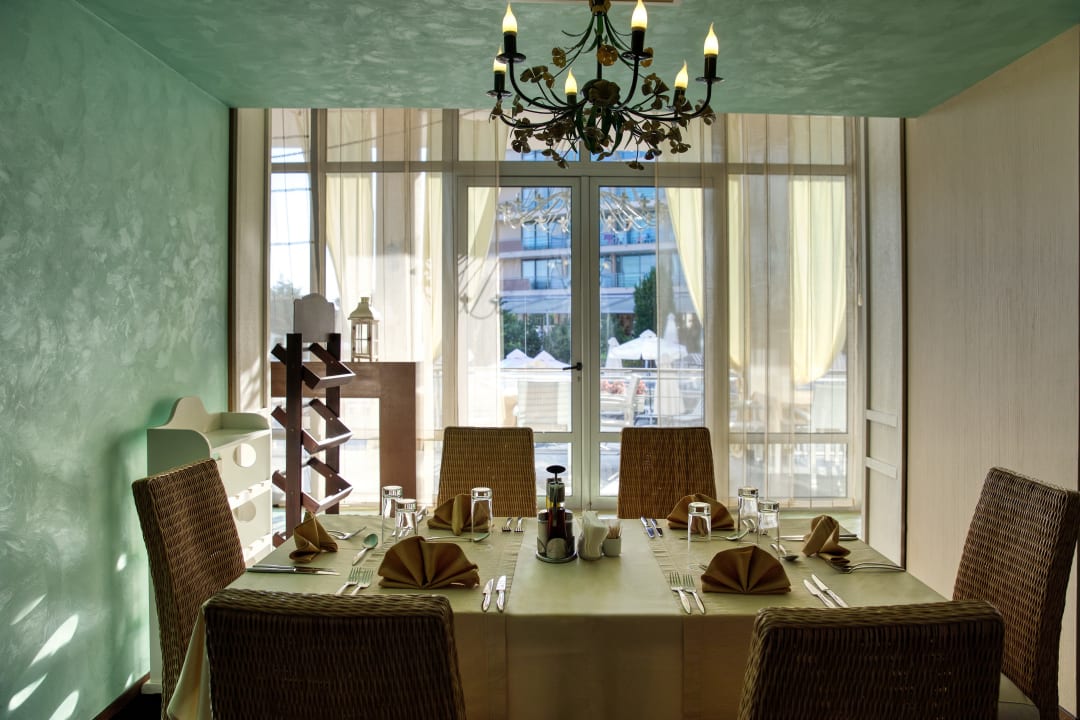 Gastro Hotel Zornitza Sands