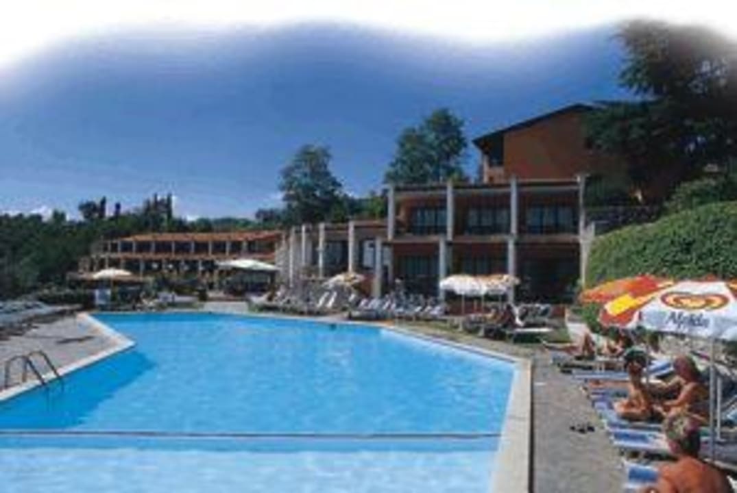 Pool-Anlage Belvedere