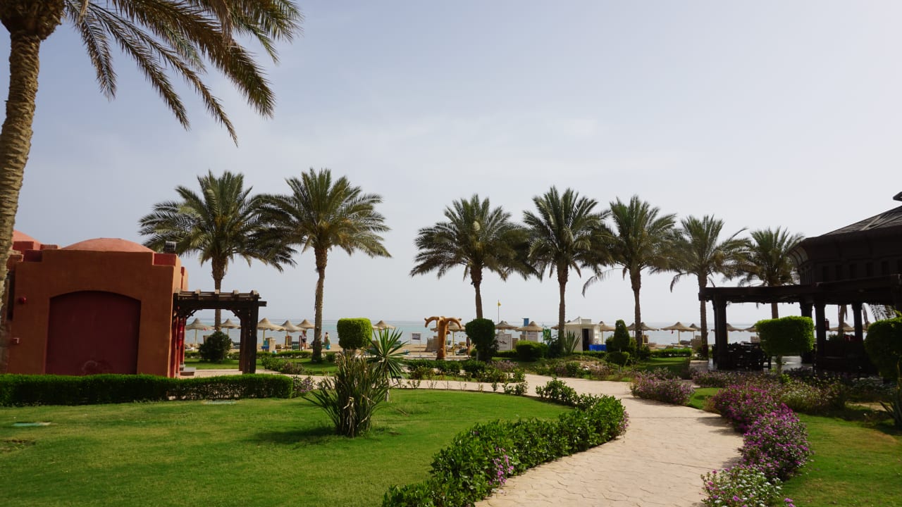 Gartenanlage Swisstouch Oriental Resort Marsa Alam