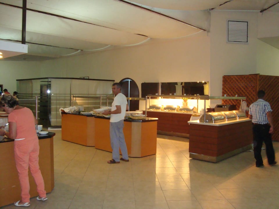 Sauber und gutes essen Villa Long Beach Resort