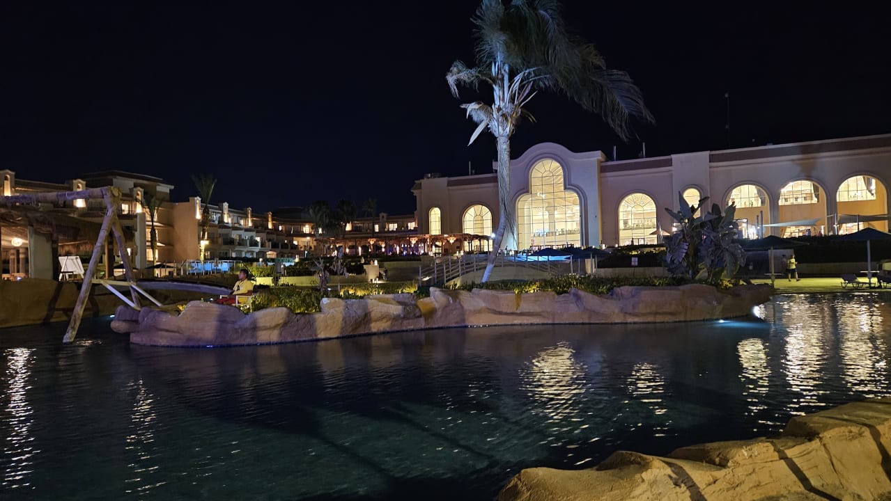 Pool Pyramisa Beach Resort Sahl Hasheesh