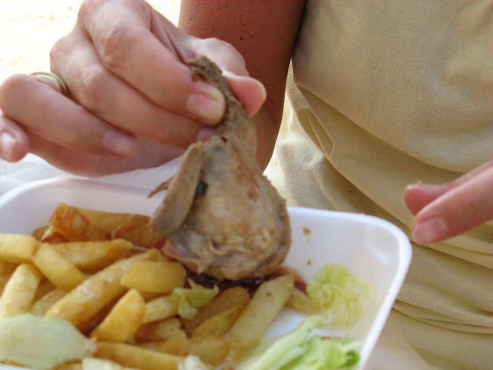 Kurczaczek dla krasnali na plaży Pickalbatros Alf Leila Wa Leila Resort - Neverland Hurghada