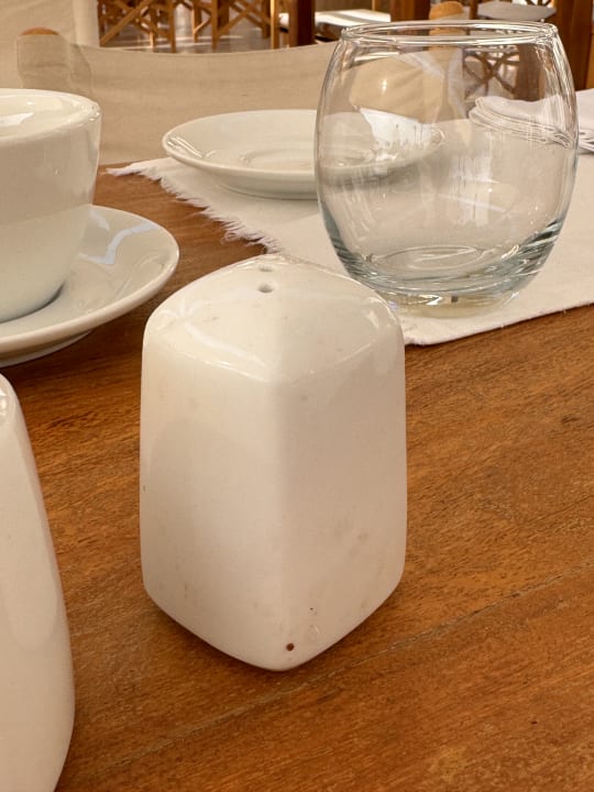 Gastro Serry Beach Resort