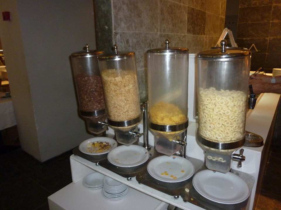 Cornflakes zum Frühstück The Orangers Beach Resort and Bungalows