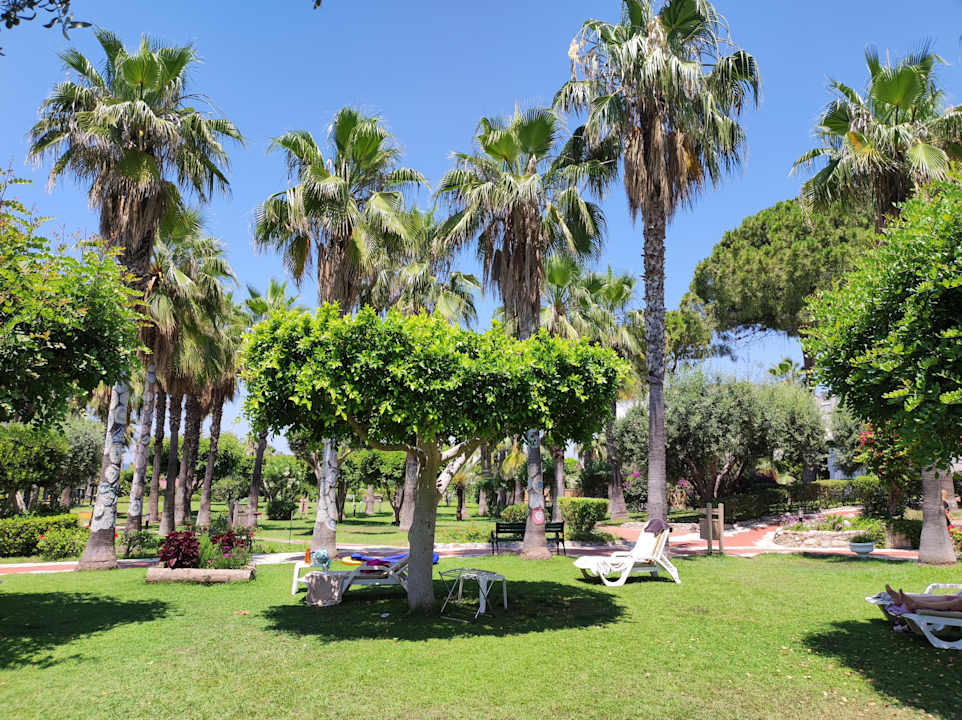 Gartenanlage Hotel Defne Garden