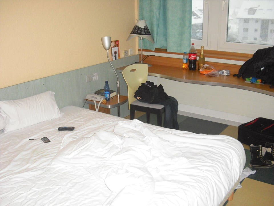 Das Zimmer! ibis Hotel Luzern Kriens