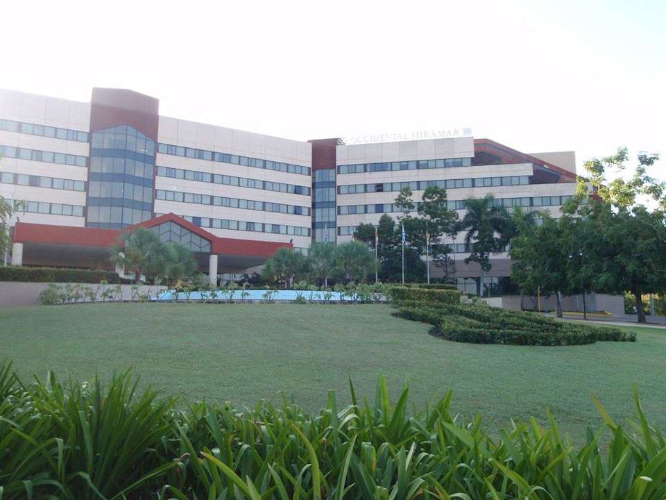 Vorderansicht von aussen Memories Miramar Havana