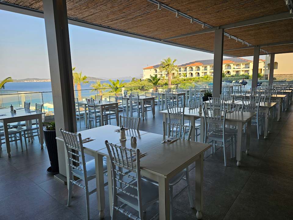 Gastro Akrathos Beach Hotel