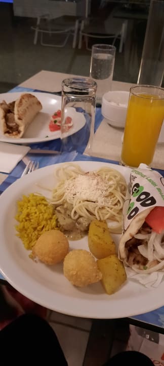 Gastro Porto Bello Beach