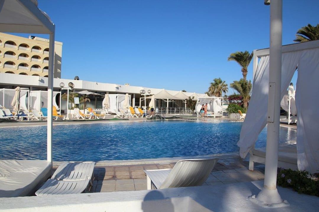 Handtuchmafia vor 5:30Uhr Calimera One Resort Jockey