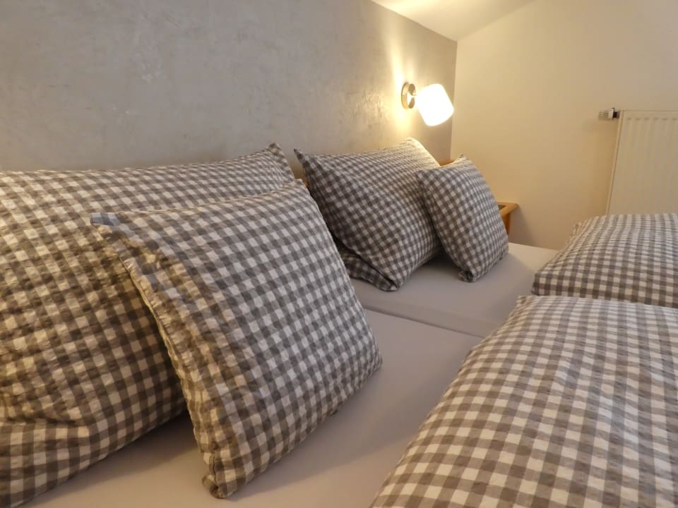 Zimmer Gästehaus Bergblick - FeWo Arnspitze