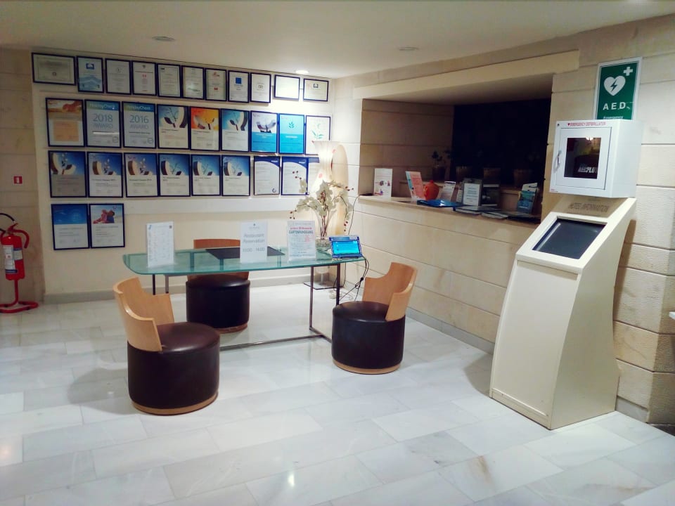 Lobby Apollonia Beach Resort & Spa