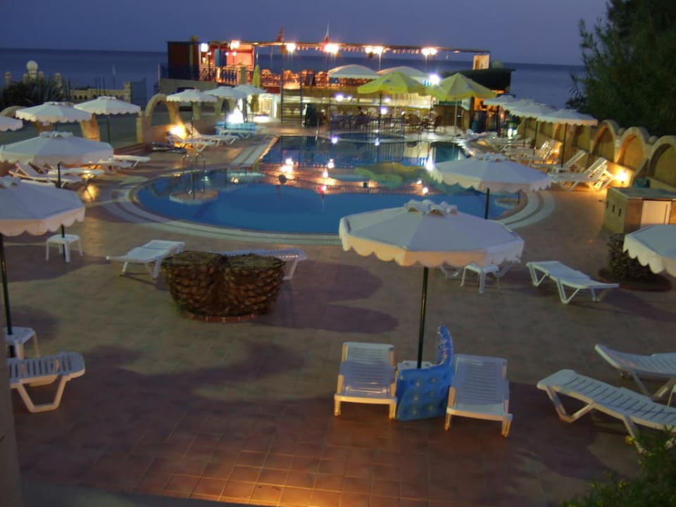 Nachtblick Hotel Flora