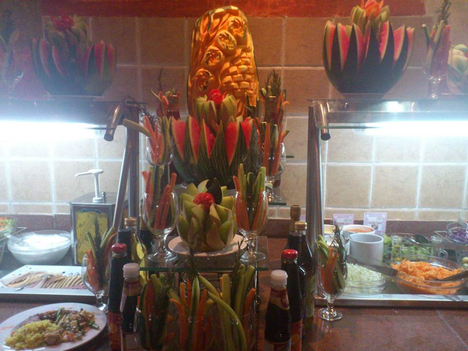 Ein Zauber aus Früchten! Pickalbatros Alf Leila Wa Leila Resort - Neverland Hurghada