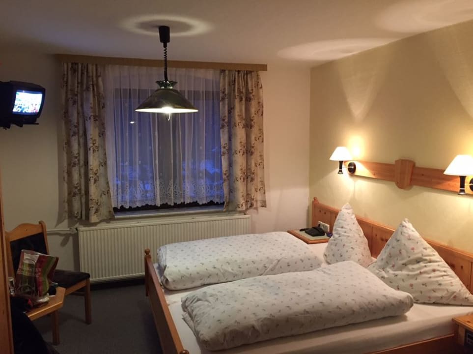 Zimmer Gaststätte & Hotel Carola