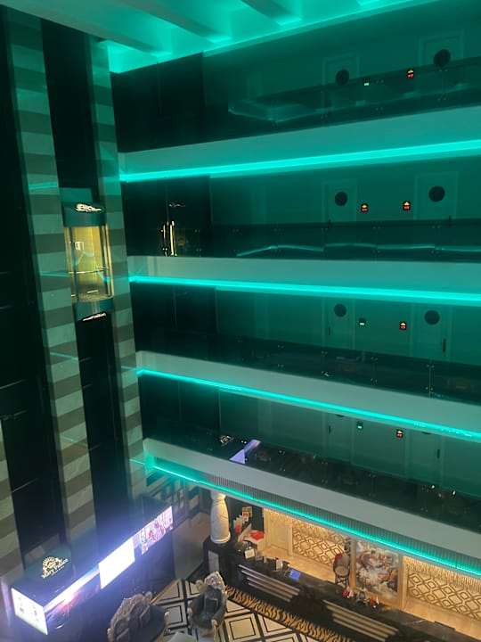 Lobby Mary Hotel Side