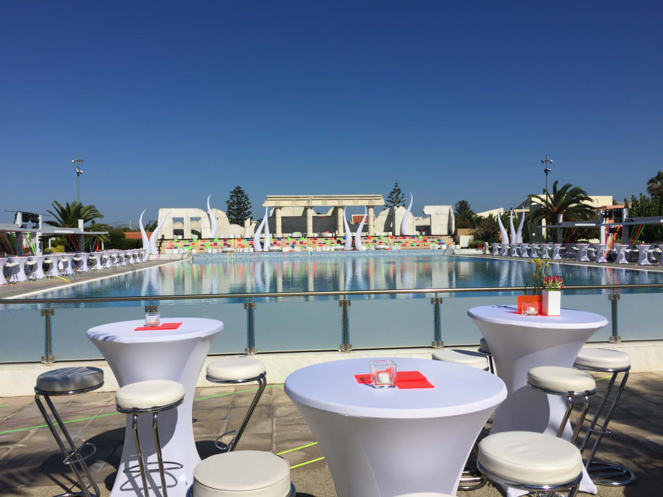 Pool Kipriotis Village Resort