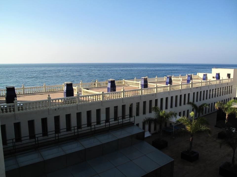 Výhľad z balkóna Hotel Moon Dreams Portomagno