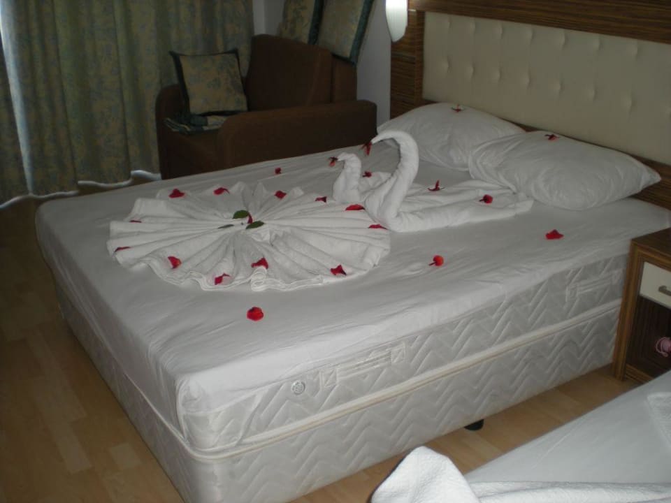 Zimmer Blue Diamond Alya