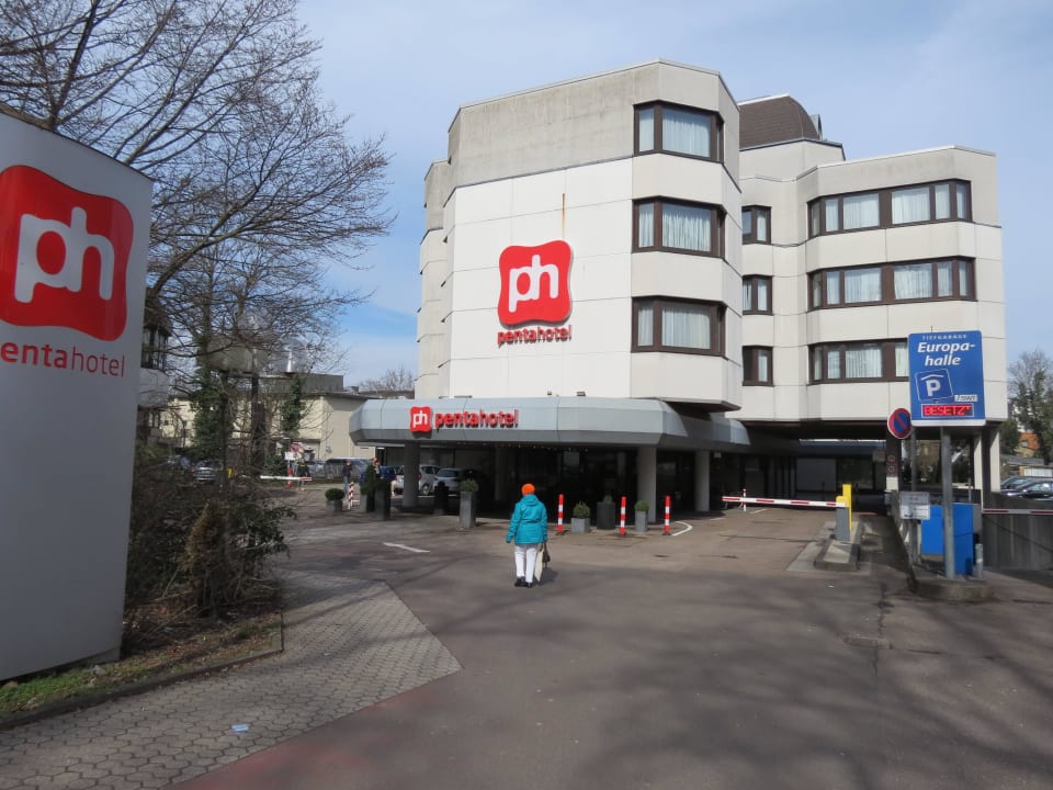 Eingang Best Western Hotel Trier City