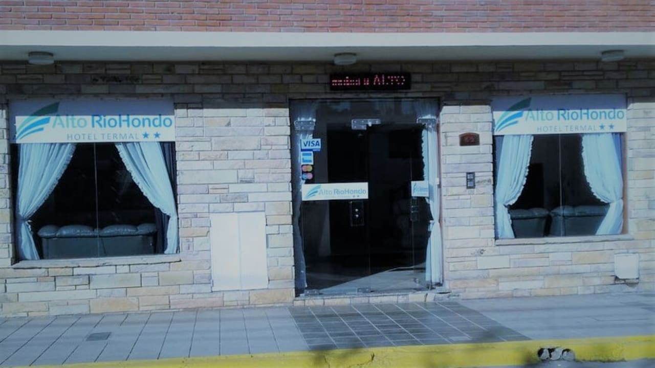 Außenansicht Hotel Alto Rio Hondo