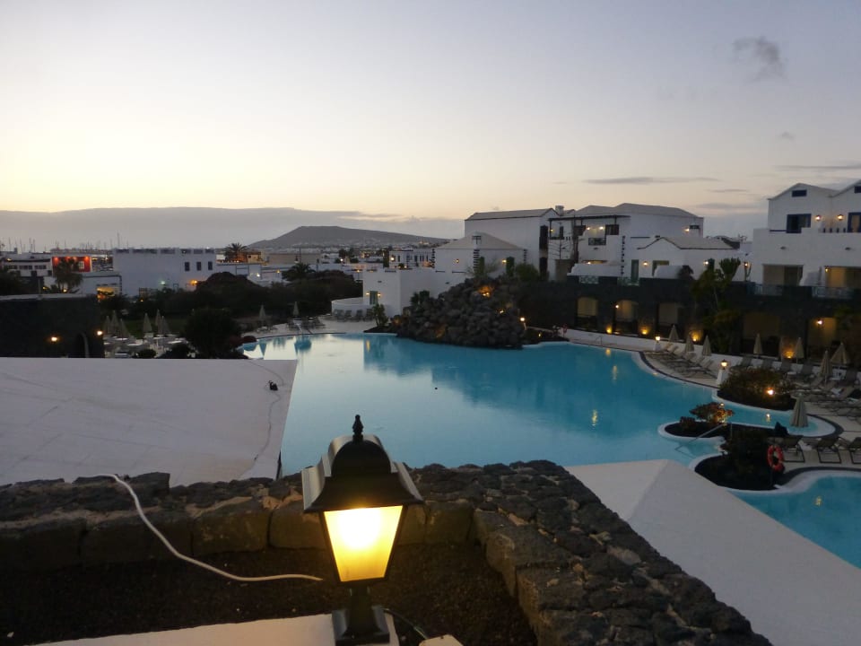Riesengroß Hotel LIVVO Volcan Lanzarote
