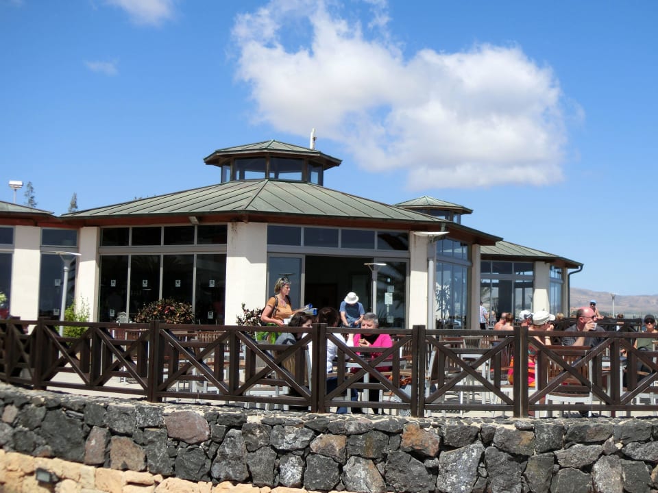 Pool Bar R2 Pajara Beach