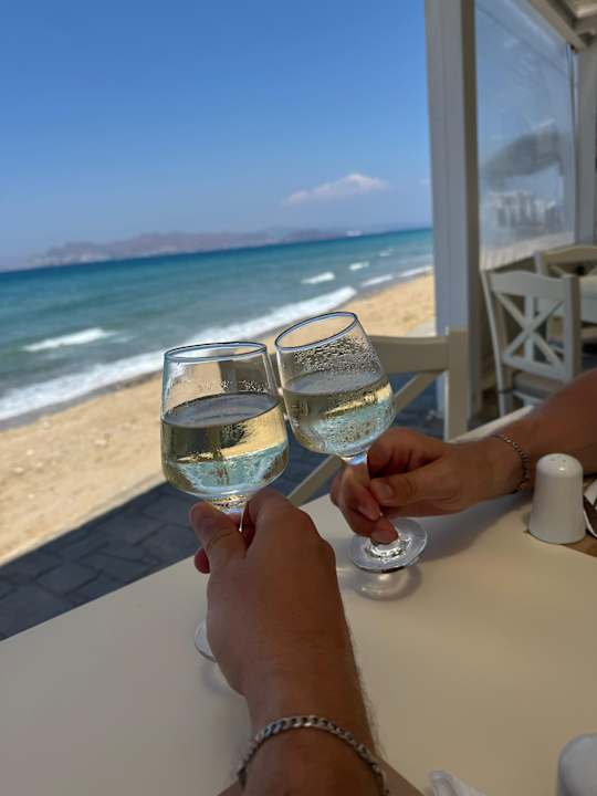 Strand Aeolos Beach Hotel