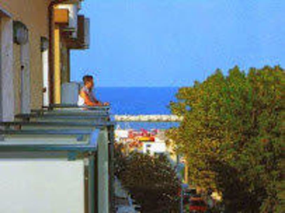 Hotel Aron Rimini vacanza holiday urlaub Hotel Aron