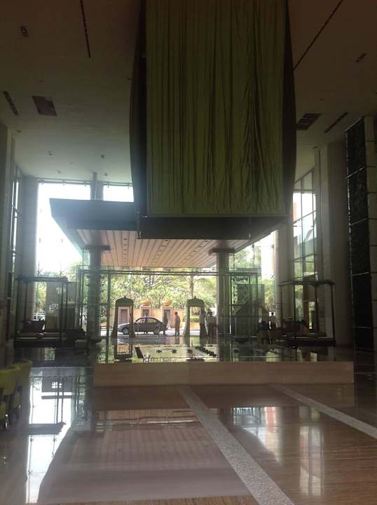 The airy lobby Hotel ITC Royal Gardenia
