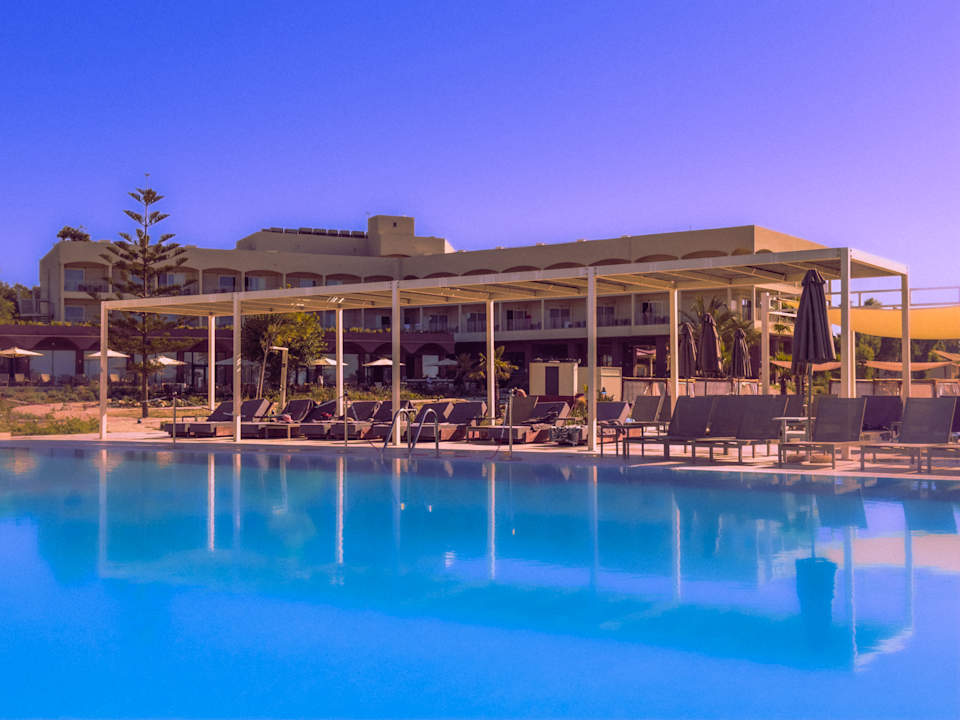 Pool Domes Aulūs Zante, Autograph Collection