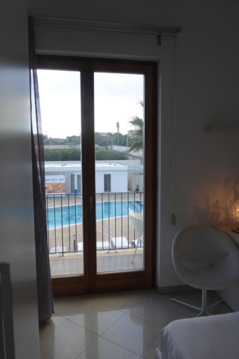 Zugang zu Balkon Hotel Pietre Nere Resort