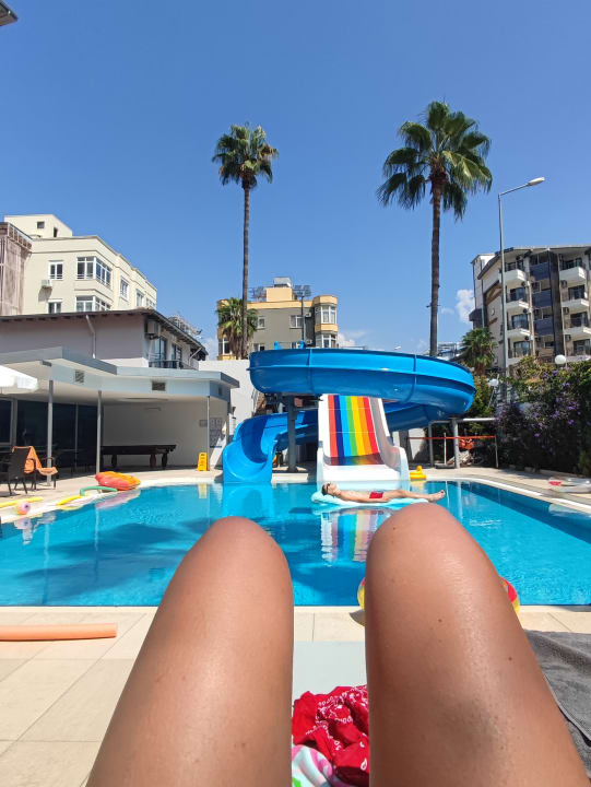 Pool Blue Diamond Alya