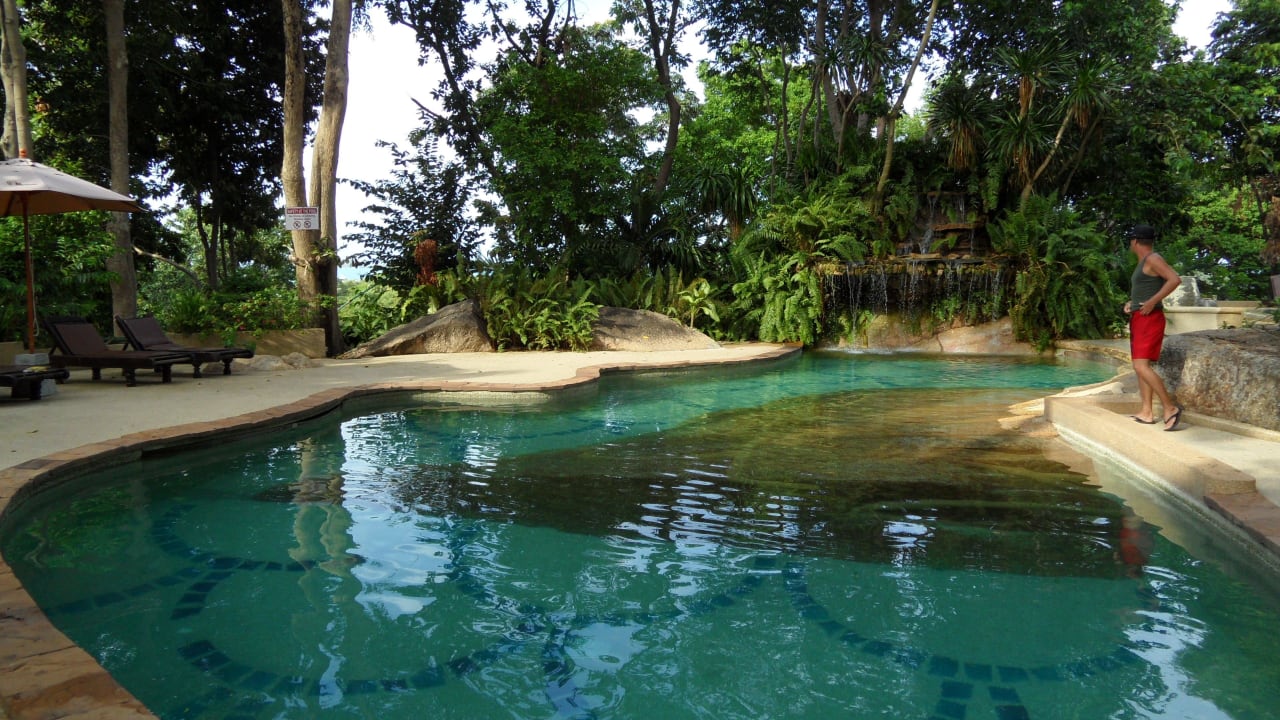 Der obere Pool The Fair House Beach Resort