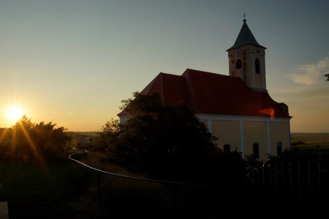 Sonnenaufgang auf der Terrasse Weingut & Gästehaus zum Seeblick - Familie Sattler