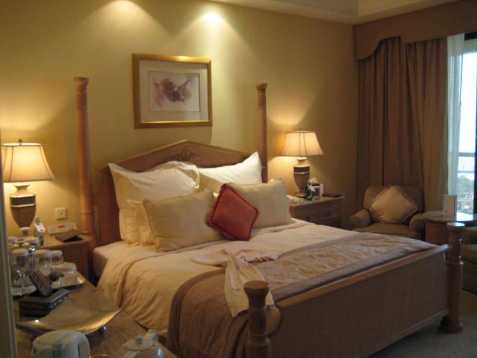 Zimmer 8004 im Royal Tower Le Royal Méridien Beach Resort & Spa Dubai