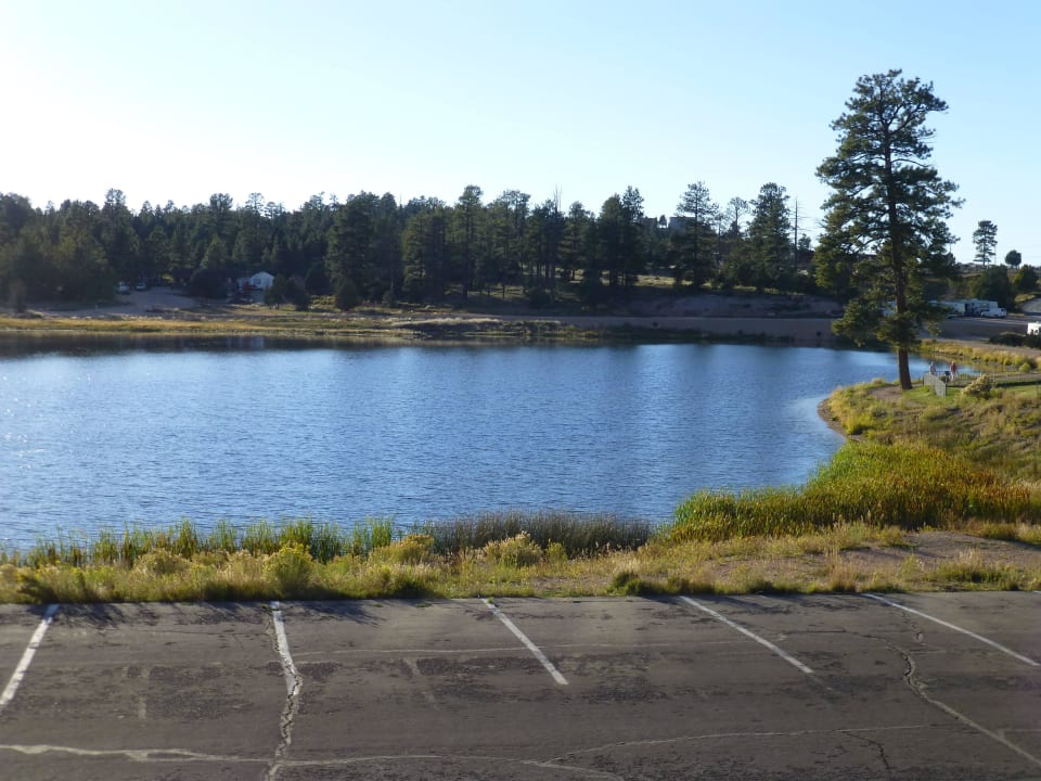 Blick auf kleinen See Best Western Plus Ruby's Inn