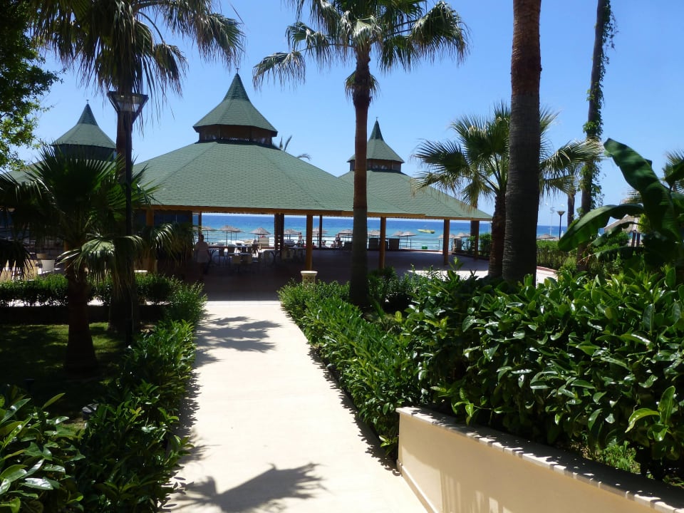 Unterm Dach mit Blick aufs Meer Saphir Hotel & Villas