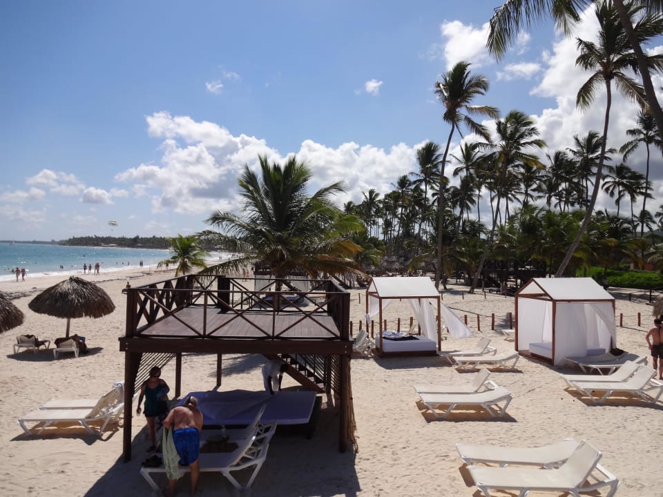 Preferred Strandbereich mit Cabanas Secrets Royal Beach Punta Cana - Adults only