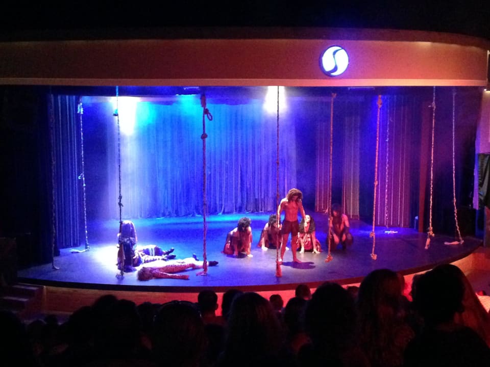 Abendshow "Tarzan" Hotel Turan Prince