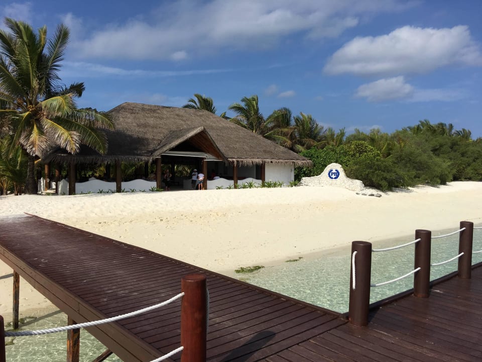 Anleger für die Wasserflugzeuge Palm Beach Resort & Spa Maldives