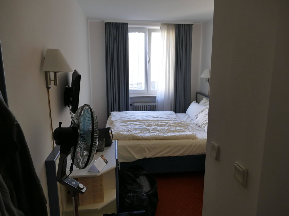 Gesamtansicht carathotel München City
