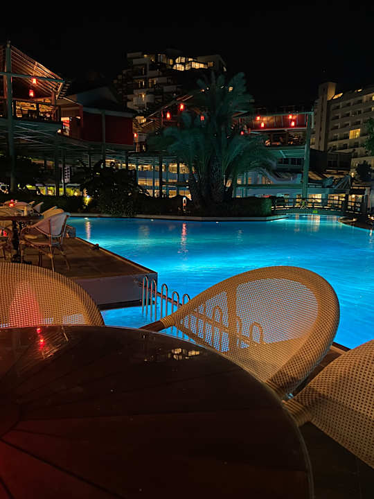 Pool Limak Lara Deluxe Hotel & Resort