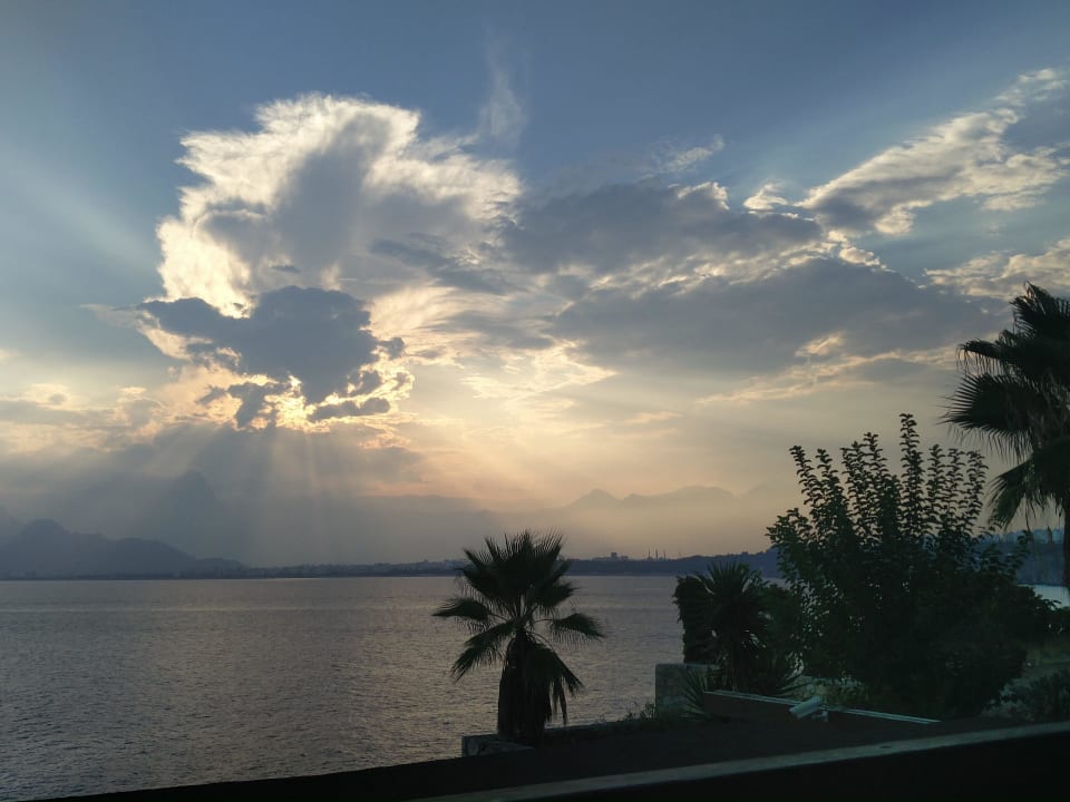 Resturant Ramada Plaza by Wyndham Antalya