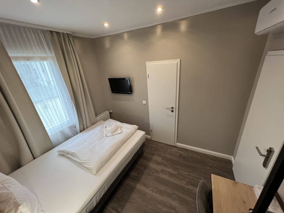 Zimmer JJ Hotel Hannover-City Pension