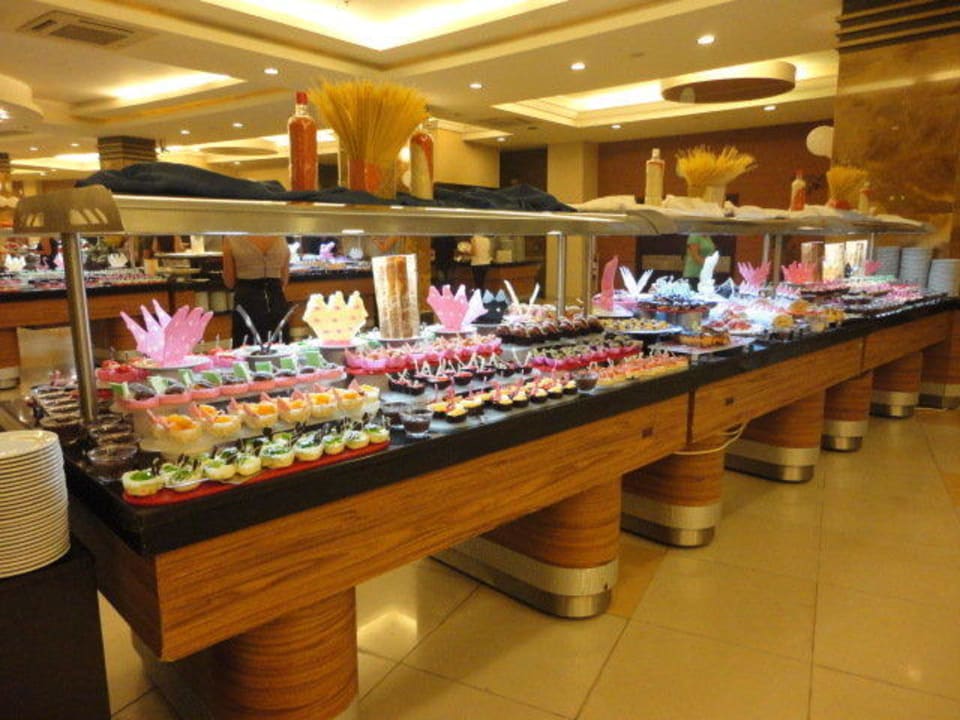 Nachtischbuffet am Galaabend Alaiye Resort & Spa