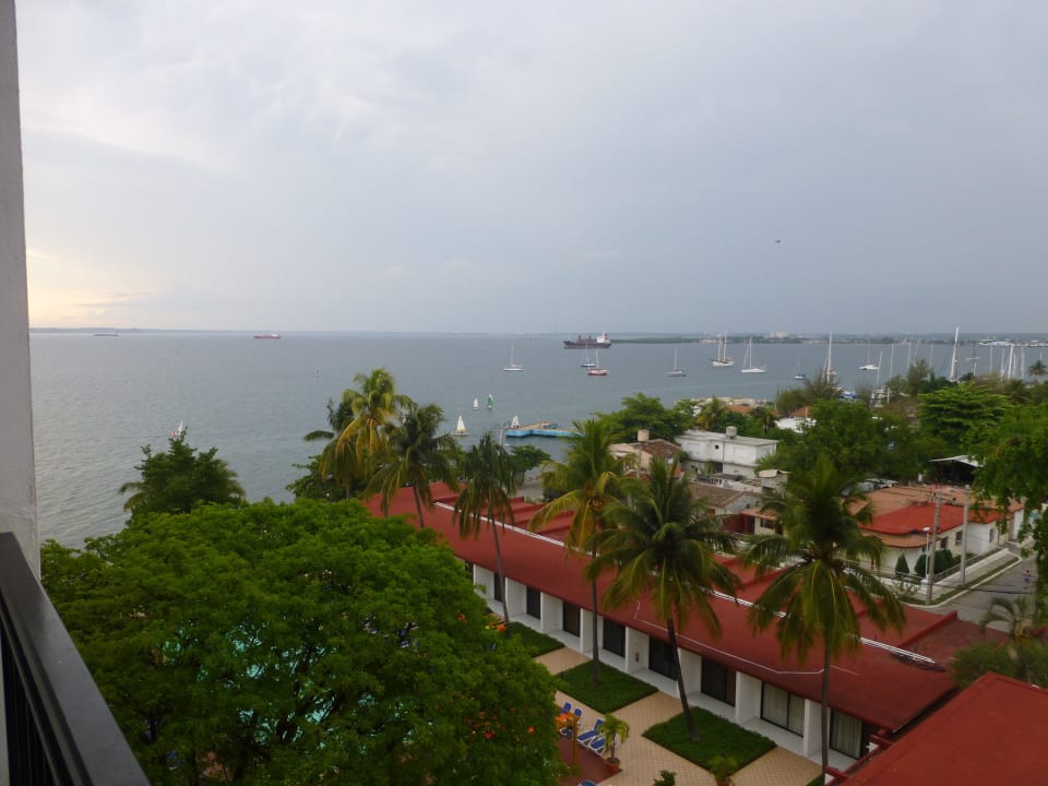 Blick über die Bucht Hotel Jagua Affiliated by Meliá